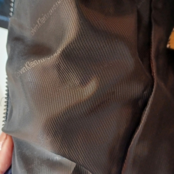 Calvin Klein Performance Black Puffer Jacket - Picture 10 of 16